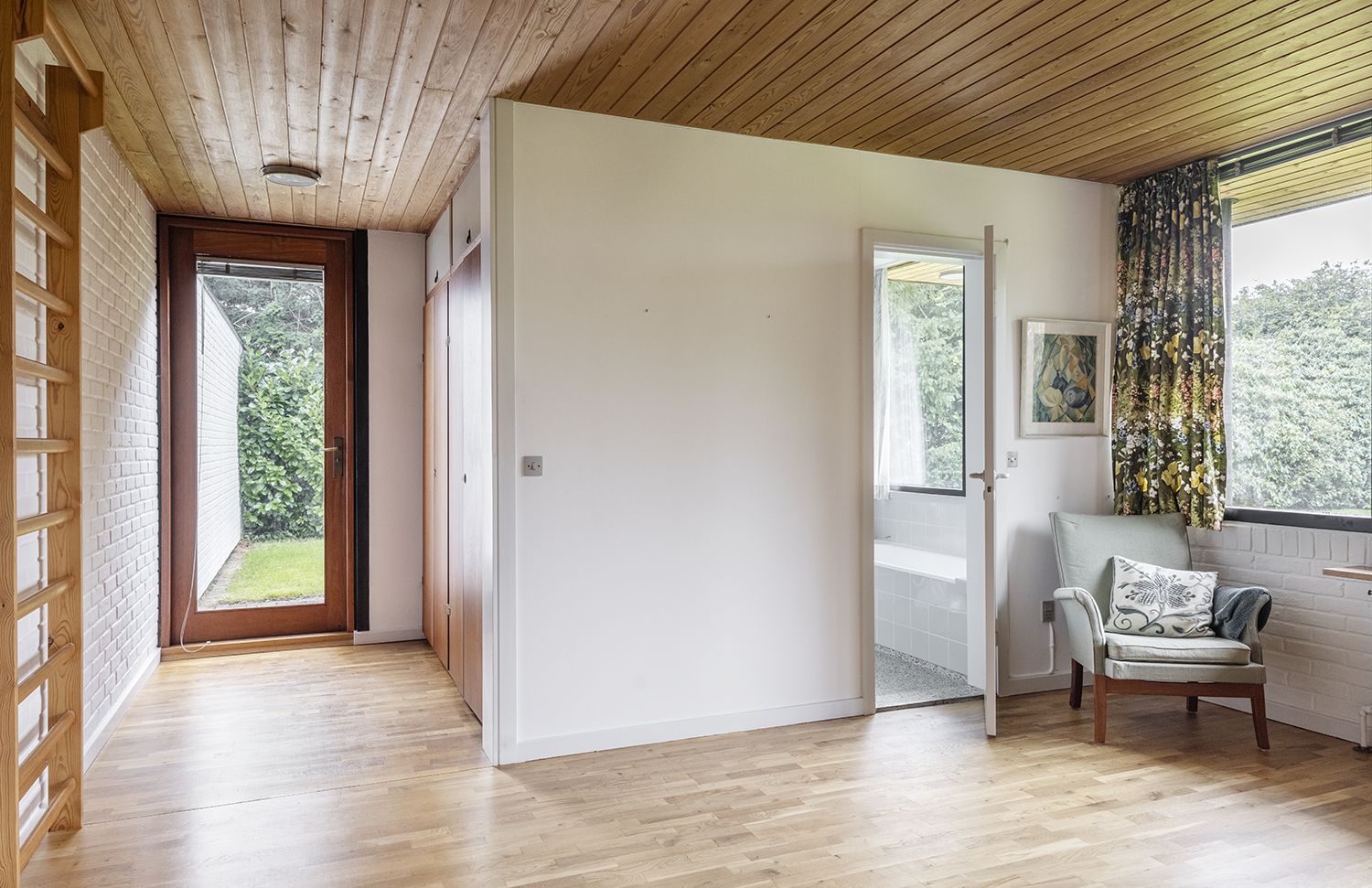 Peek inside a time capsule Danish home by Jørgen Bo and Vilhelm Wohlert -  The Spaces