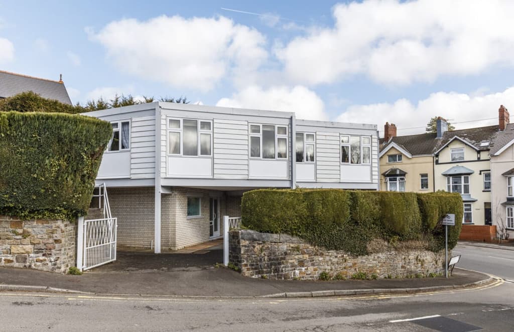 Do the timewarp at this retro 1970s home in Wales