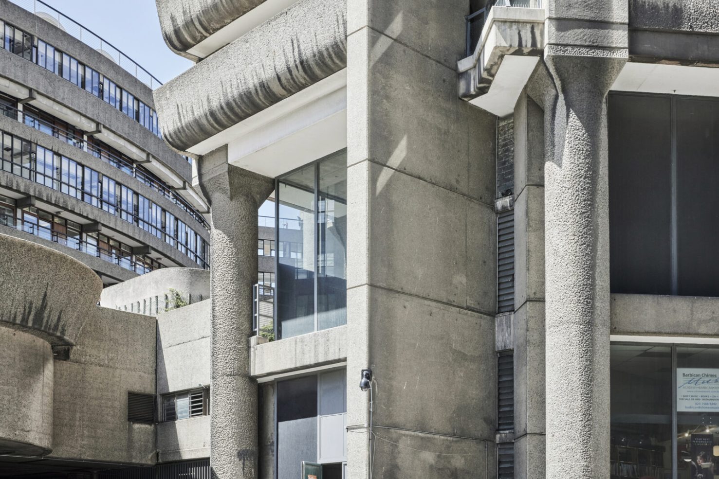 Build a dream home inside London's brutalist Barbican estate - The Spaces