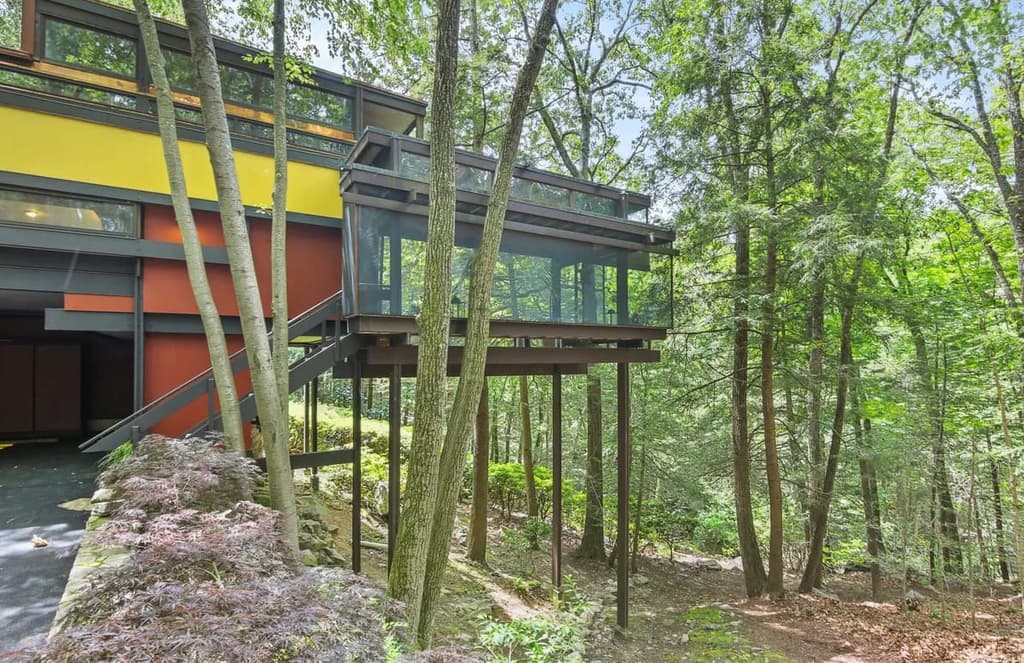 Paul Rudolph-designed Connecticut home asks for $2.295m