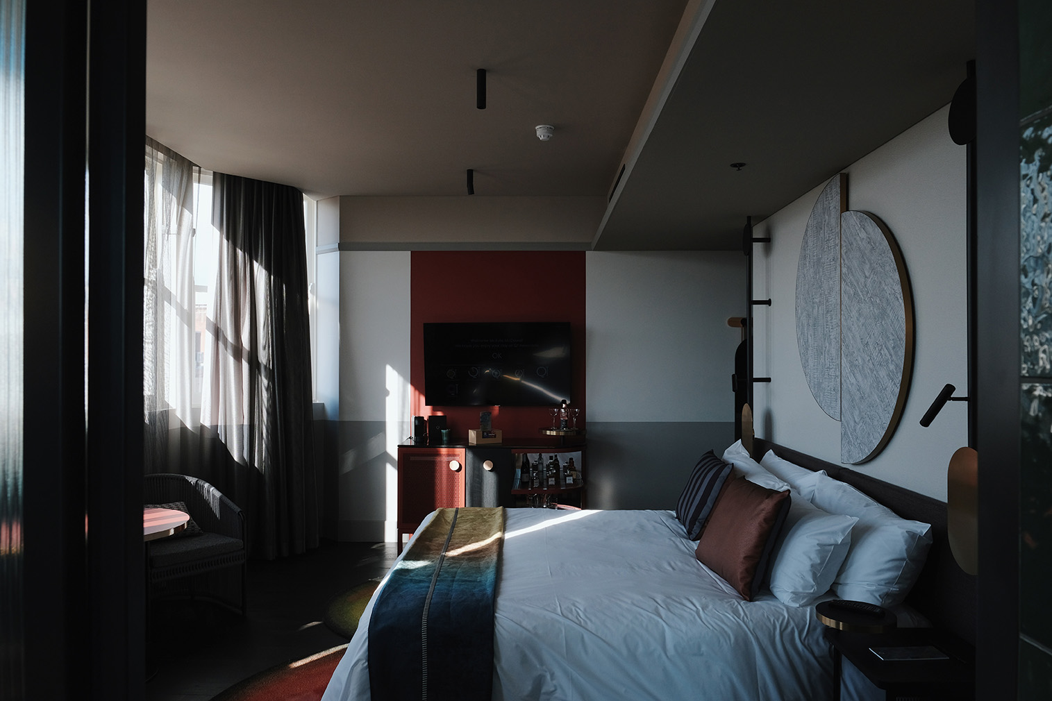Hotel QT Newcastle Combines Jewellery Tones And Lunar Influences Across Hotel QT Newcastle Combines Jewellery Tones And Lunar Influences Across