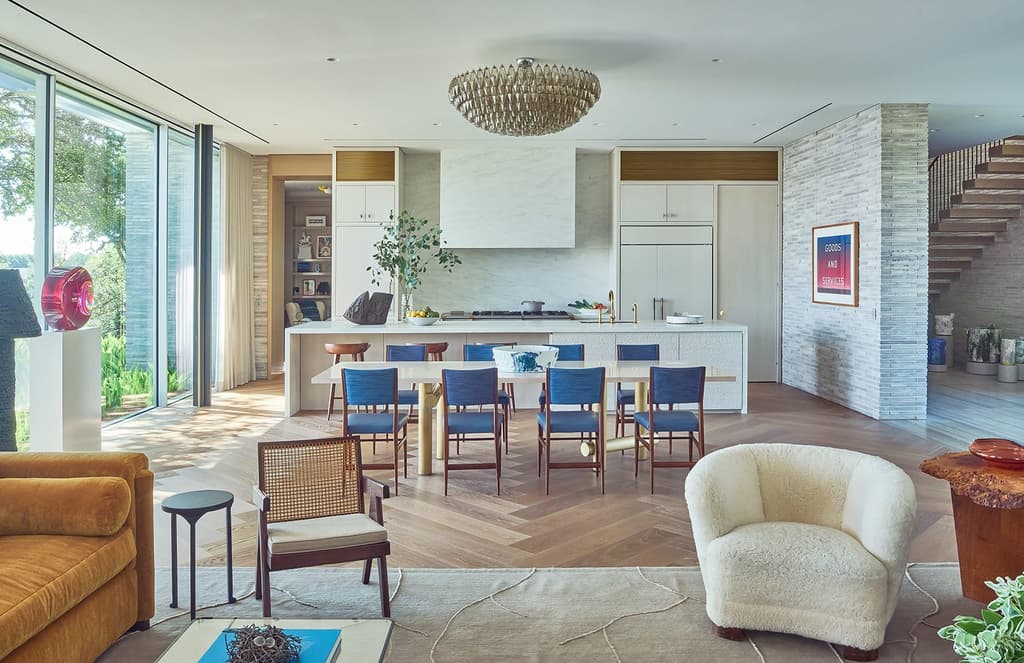 How I live: Lora Reynolds, a gallerist and collector from Austin, Texas
