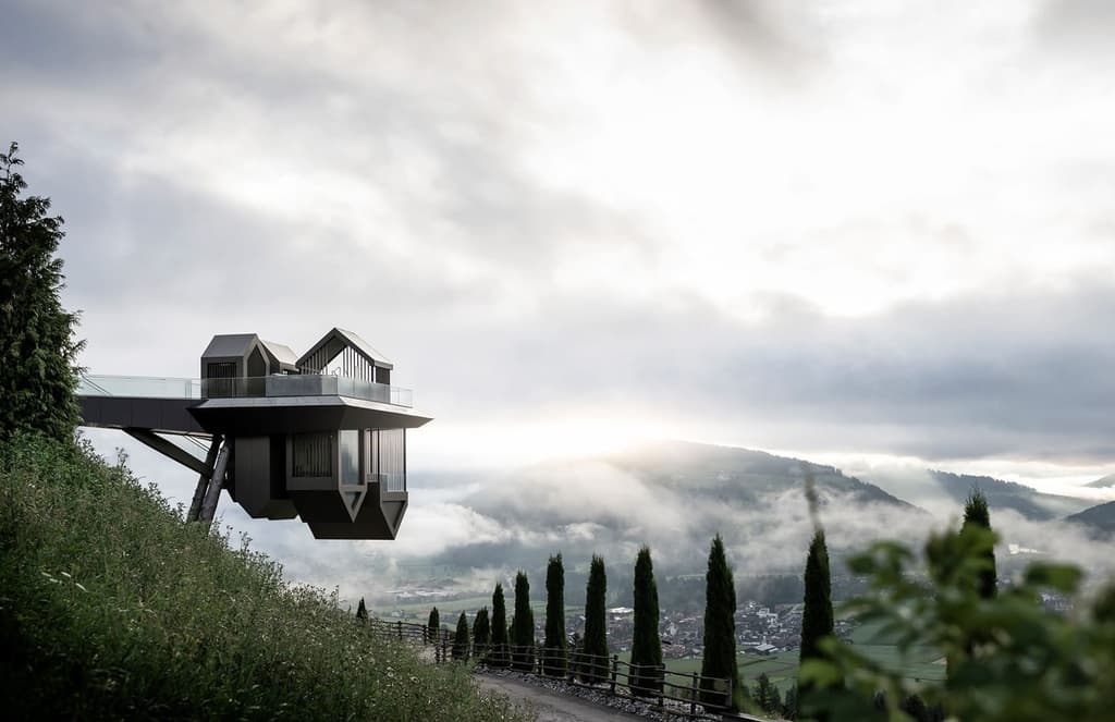 A new wellness retreat in South Tyrol has a trompe l'oeil effect