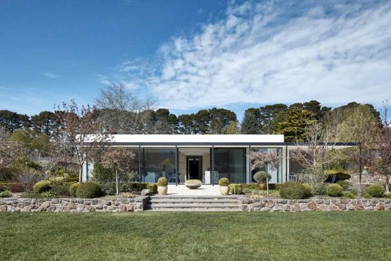 A minimalist glass house is for sale in Victoria’s Macedon Ranges The