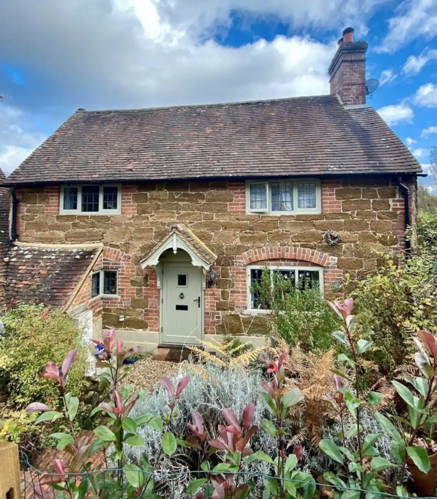 You can now rent the Christmas cottage from 'The Holiday' The Spaces