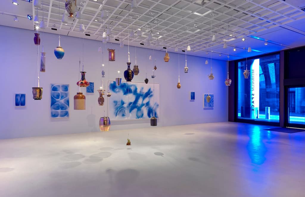 British ceramics 'speak' to the gallery at the London Mithraeum
