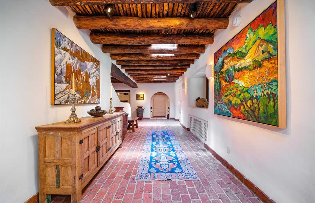 Georgia O'Keeffe’s Santa Fe home is for sale