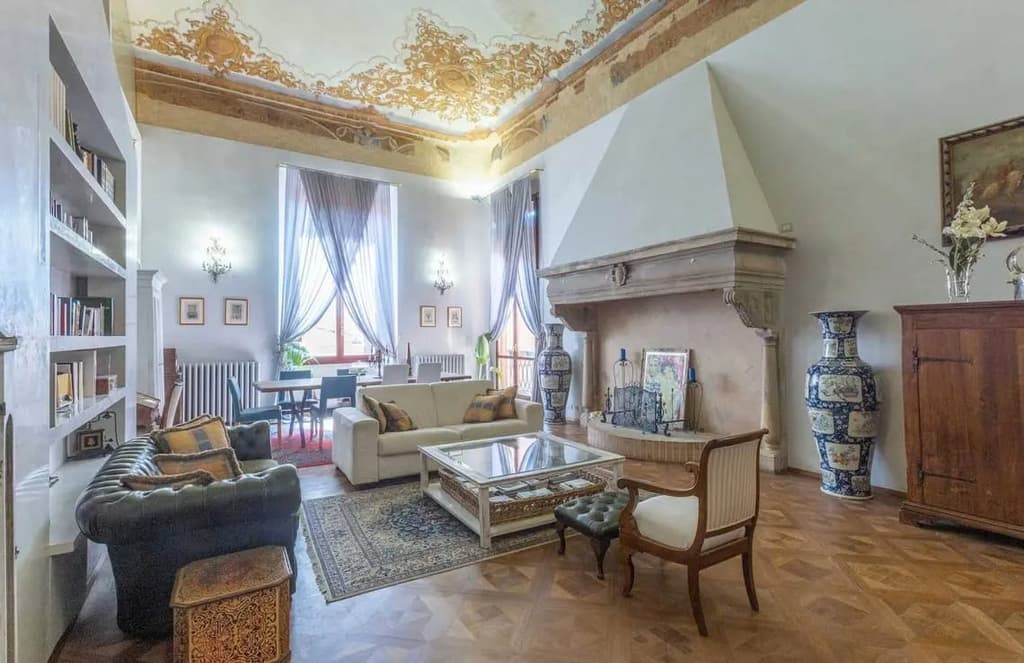 Leonardo da Vinci's former Bologna apartment is for sale