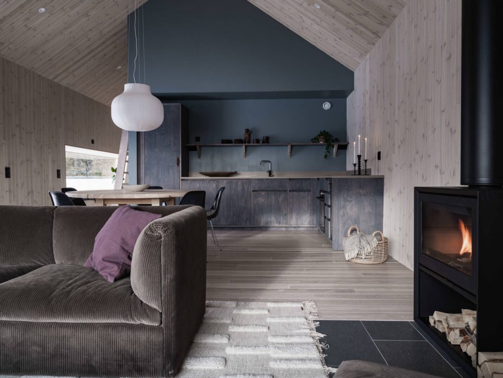 Gert Wingårdh-designed Swedish cabin celebrates Nordic minimalism