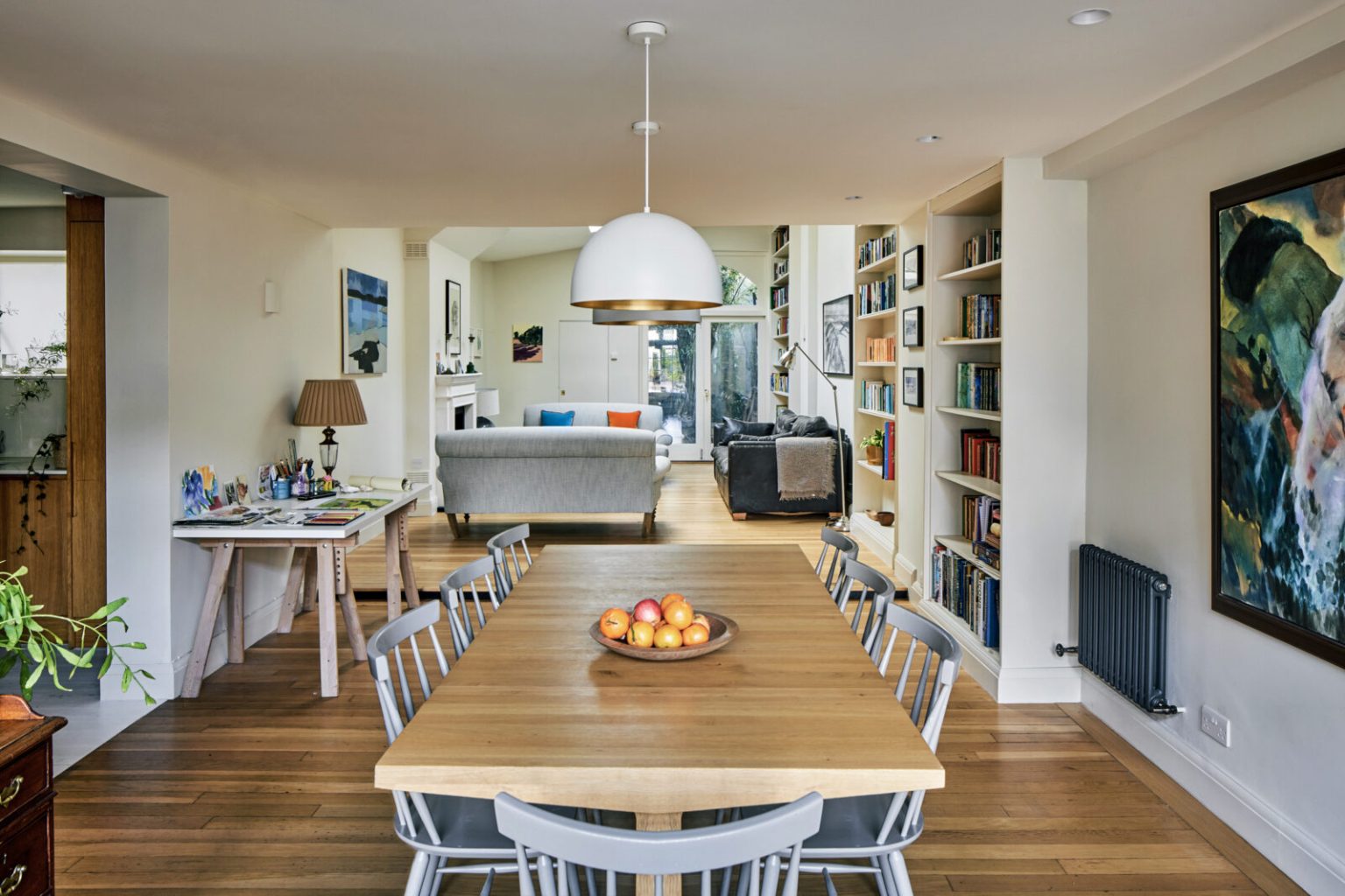 A pretty pink Notting Hill home asks for £2.9m