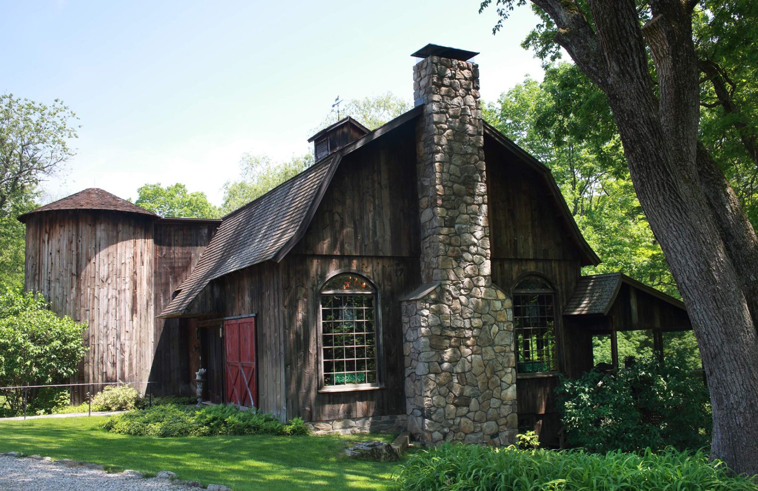 Paul Newman and Joanne Woodward's art and antique collection heads to