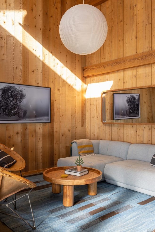 A clifftop Sea Ranch condo asks for $1.7m - The Spaces