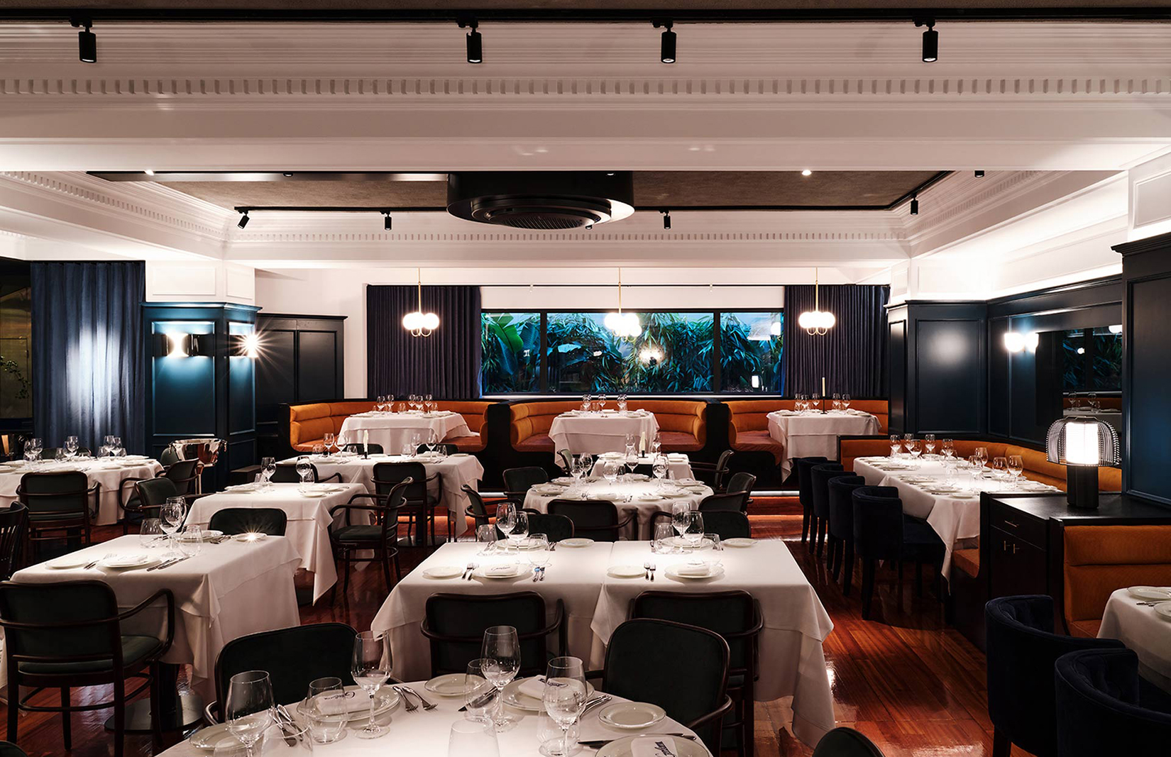 Gorlomi’s inky interiors are a modern classic in Athens