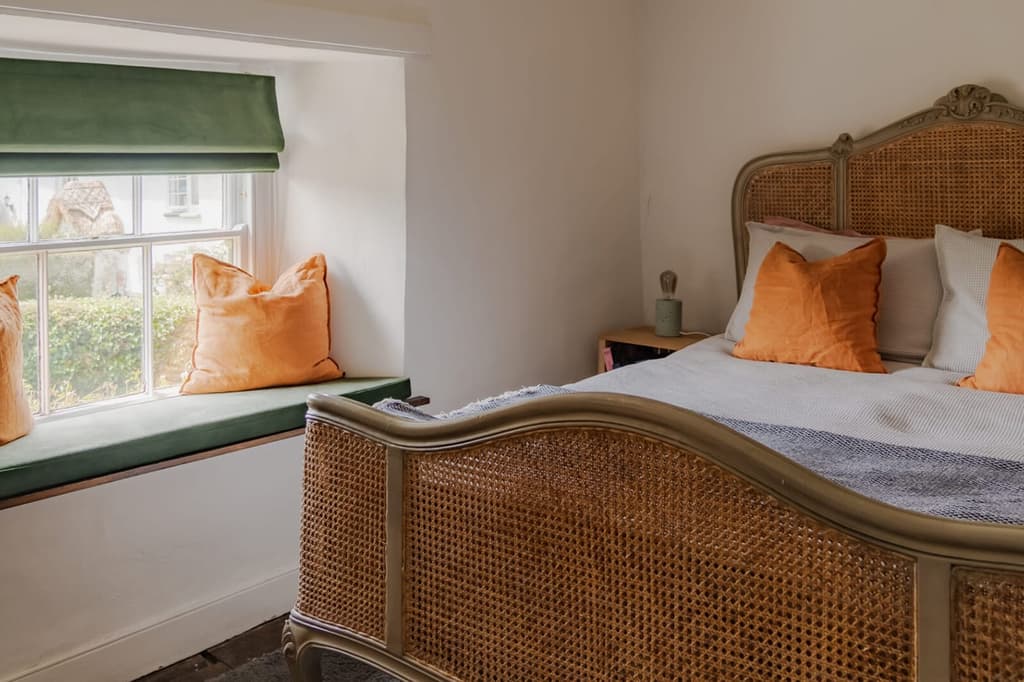 Second bedroom
