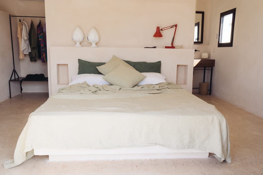 Bedroom suite