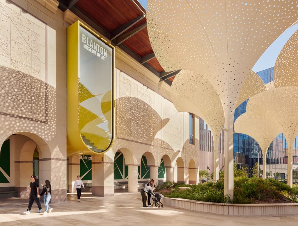 Snøhetta plants 12 giant 'petals' in Austin