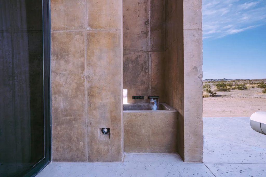 Curated visual reference: Visual Reference: A New Off Grid Rental Sleeps Four In The Californian