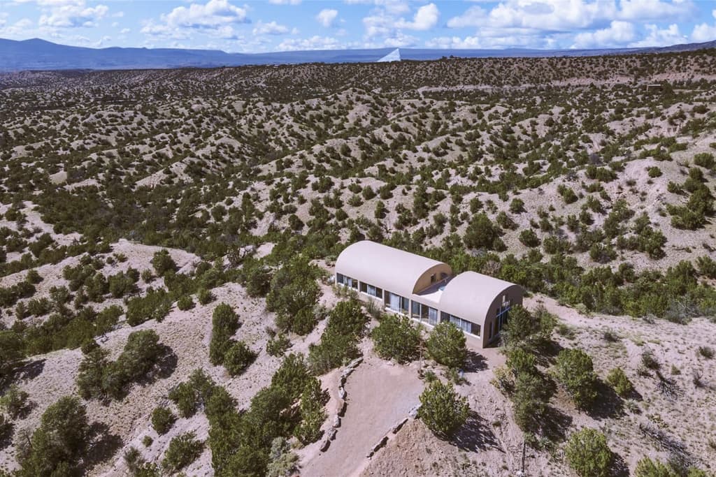 Architect Myron Goldfinger’s New Mexico home is for sale