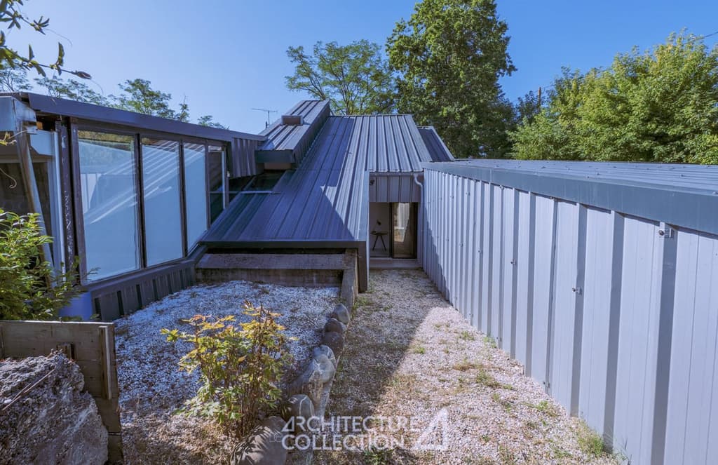 The house Jean Nouvel designed aged 25 is for sale