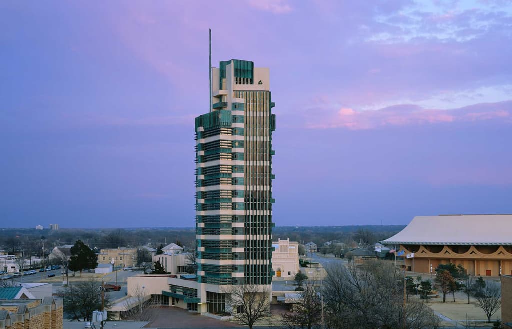 Frank Lloyd Wright’s only skyscraper is headed to auction