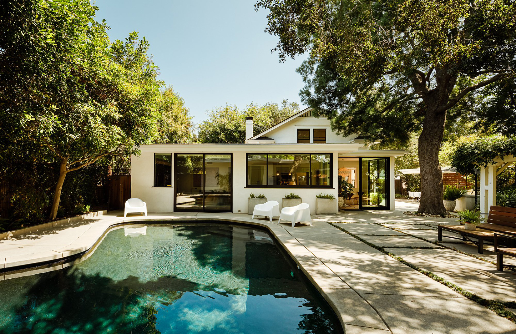In South Pasadena, a renovated carriage house asks for $3.19m