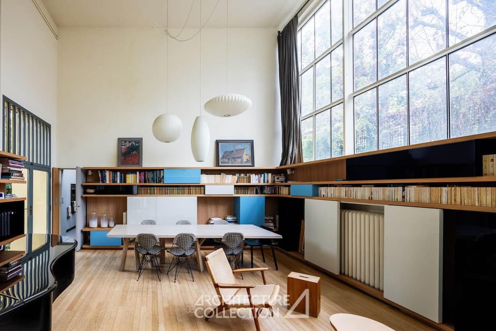 A Corbusier classic hits the market in Paris