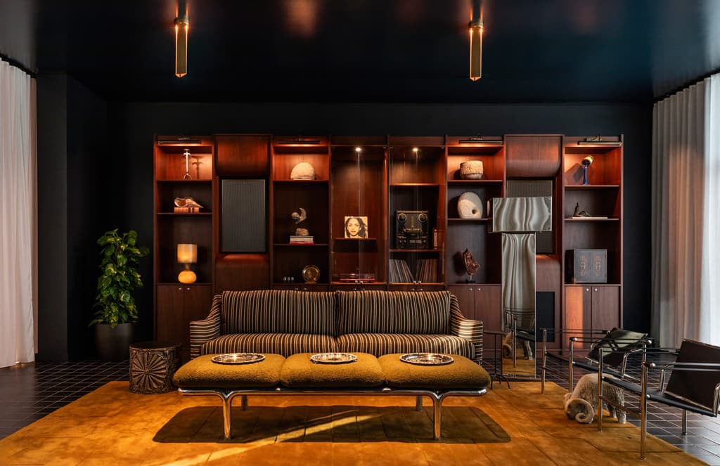 Weekenders in Houston's Museum Row have a new overnight option