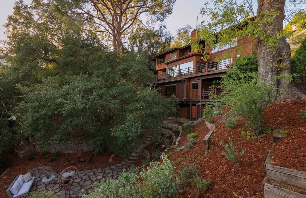 An LA director restored this architectural treasure in Glendale