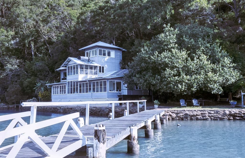 One of ‘Australia’s most incredible houses’ is for sale outside Sydney