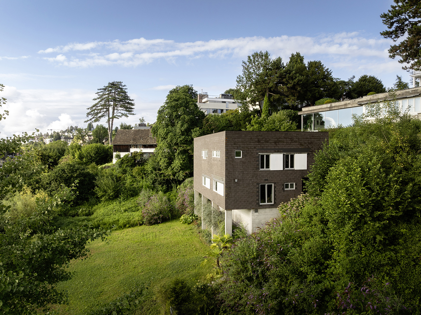 On Lake Zurich, an introverted house has outgoing views