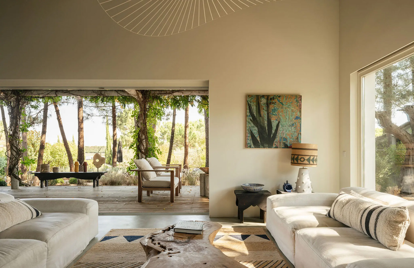 A contemporary beach villa in Comporta reinterprets a traditional cabana