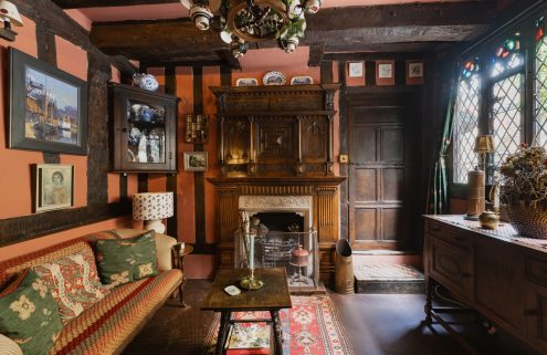 A 15th-century townhouse showcases Suffolk craft and character