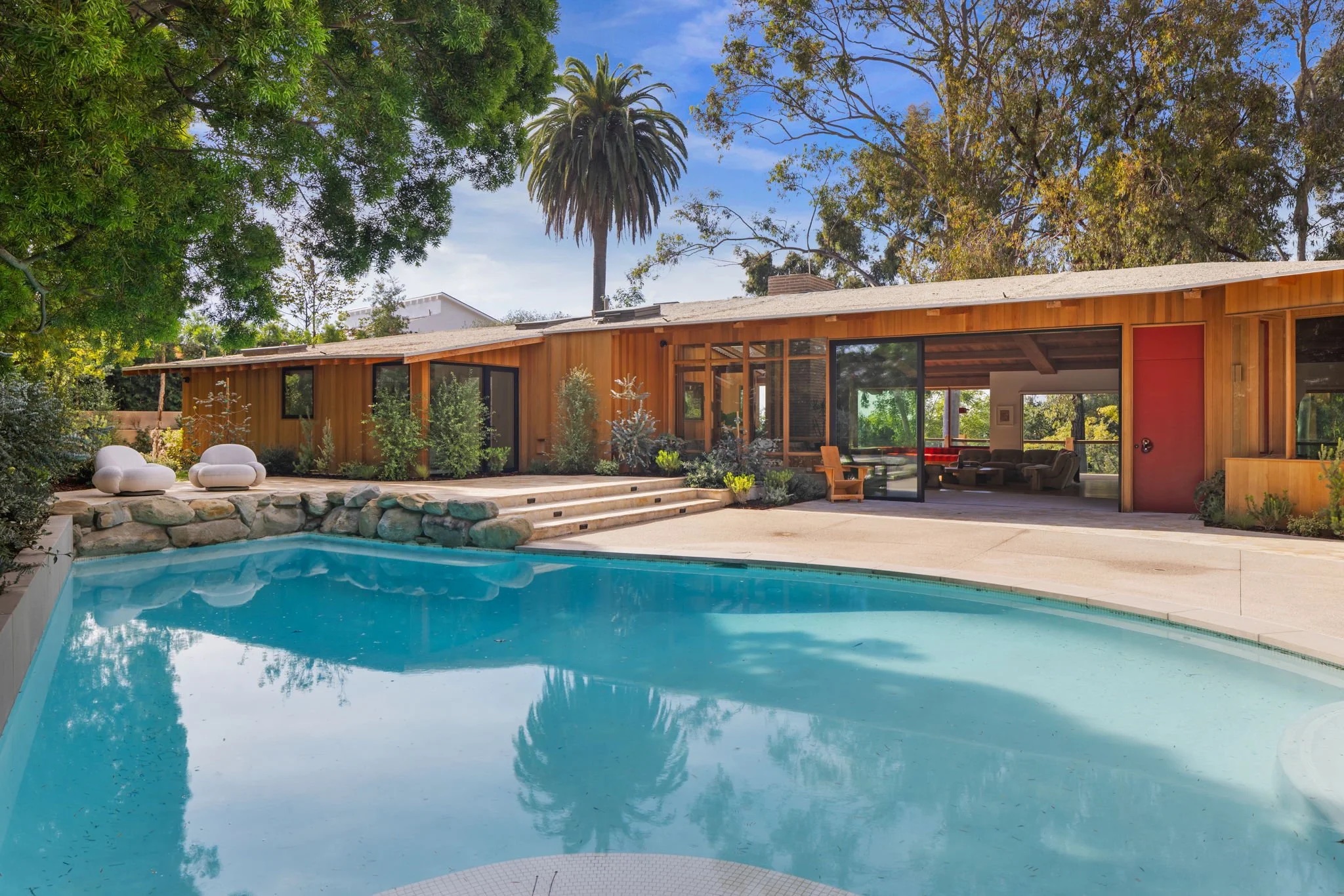 Allen Siple designed this Brentwood bungalow with vaulted ceilings and Pacific views