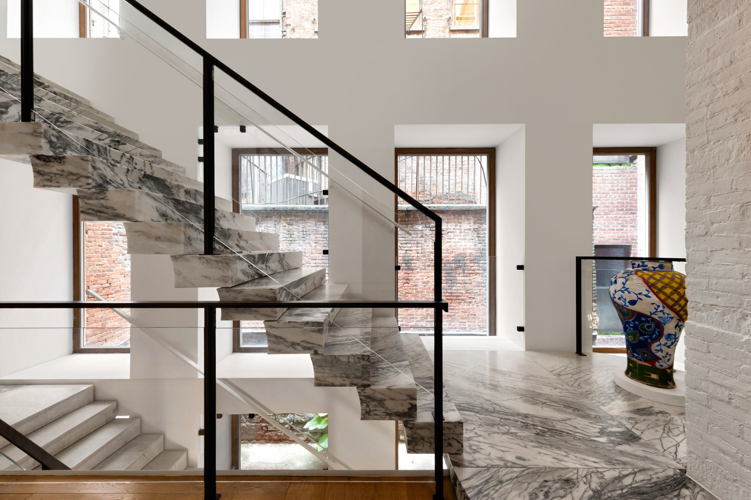 A cast-iron Tribeca landmark is reimagined as a vertical gallery