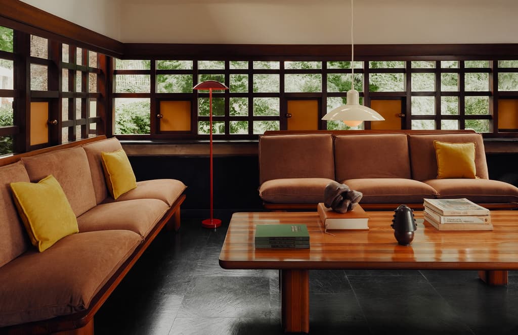 Two New York lighting designers occupy a modernist villa in Italy