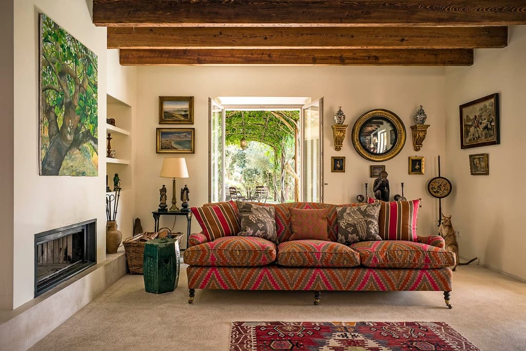 Designer, antiquarian, tastemaker: the world of interiors owes a debt to Geoffrey Bennison