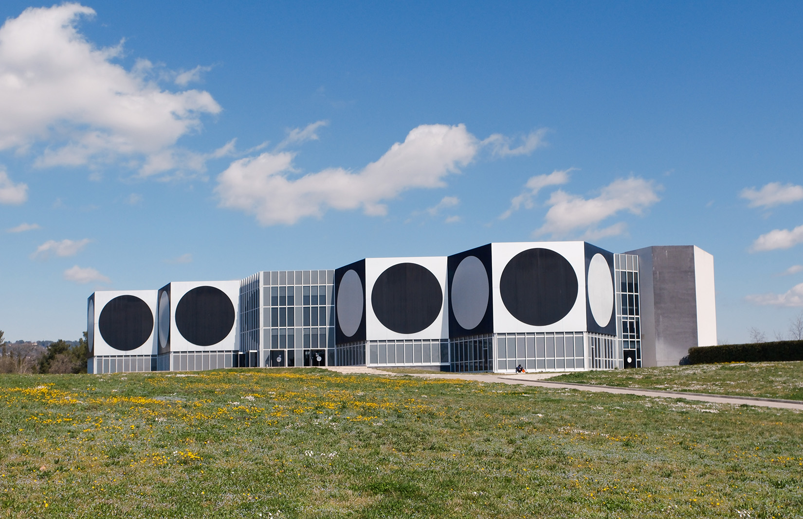 Vasarely’s Centre Architectonic turns 50