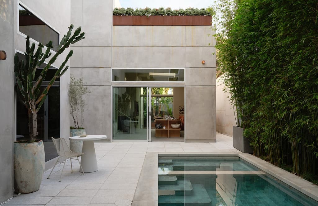 Peek inside the Venice Beach home of Leanne and Erik Ford