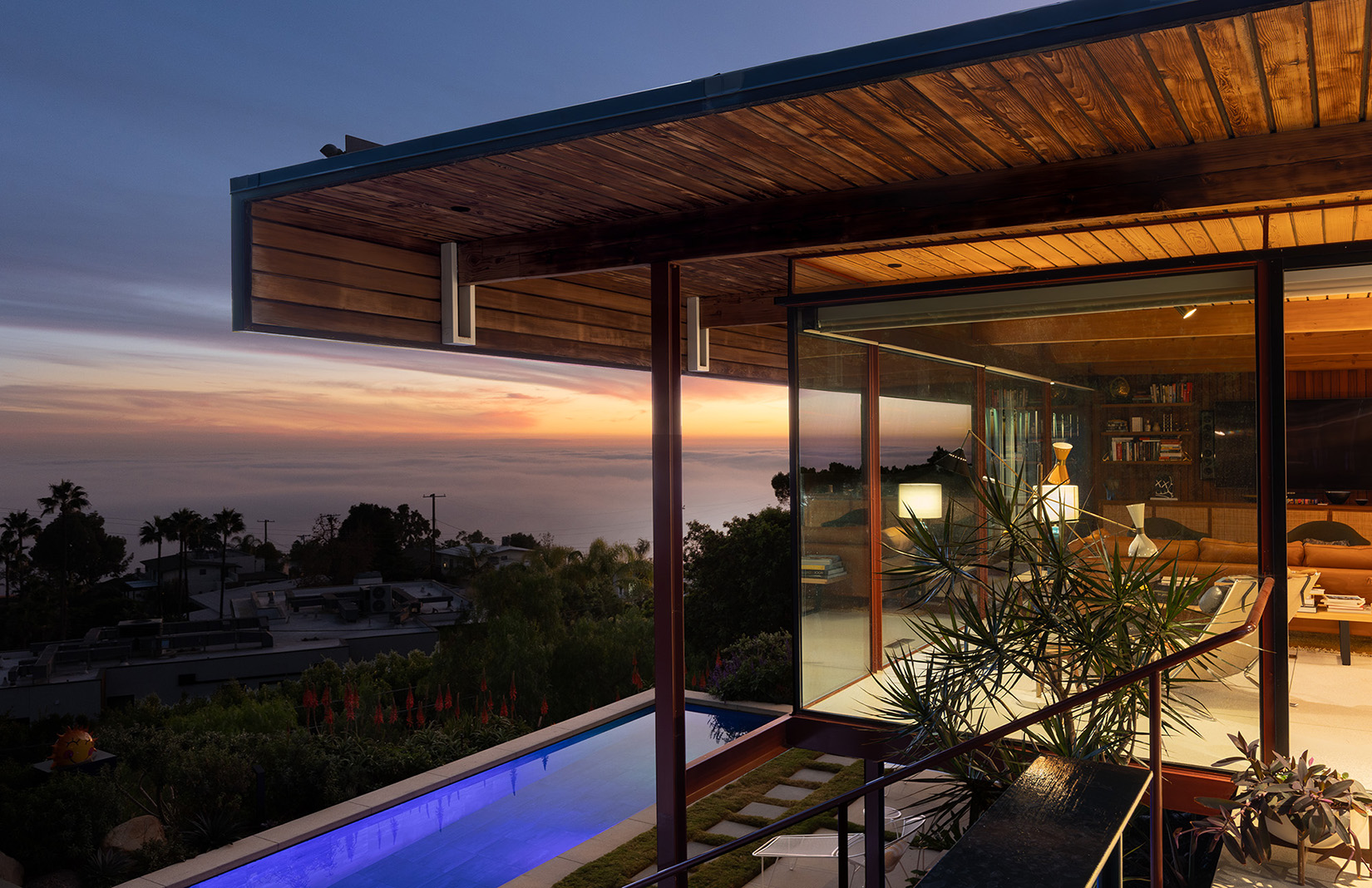 This irresistible midcentury villa will sell in a flash