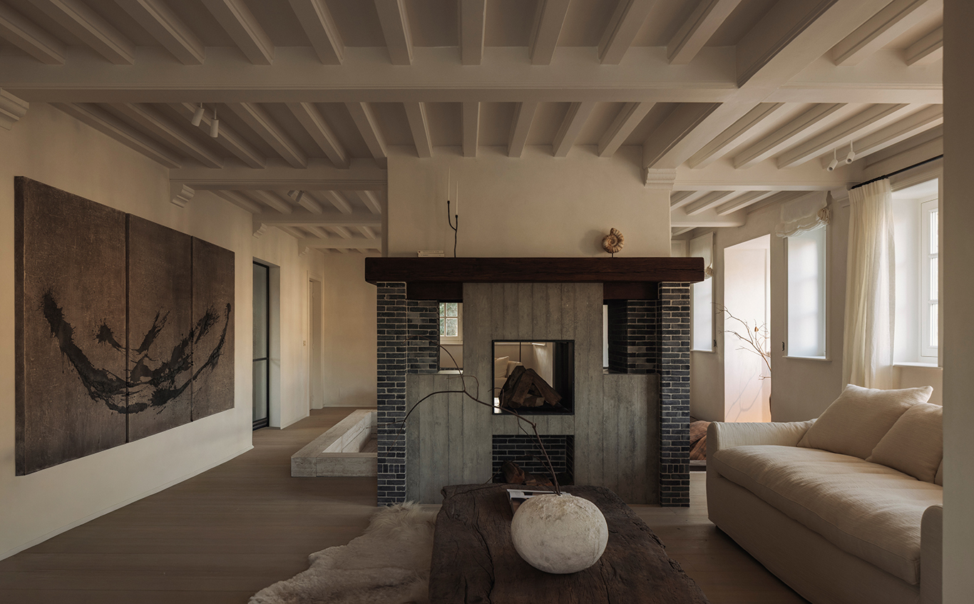 A 100-year-old villa on the Belgian coast comes to market with a new look