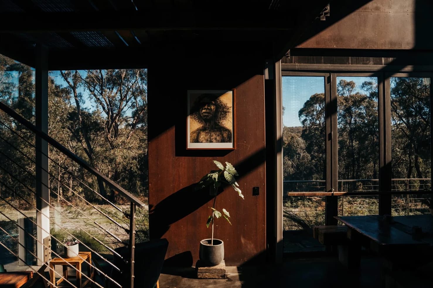 Water meets glass at this off-grid house in Australia's southeast - The ...