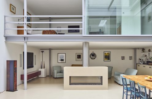 A retractable roof opens this Clerkenwell property to the sky