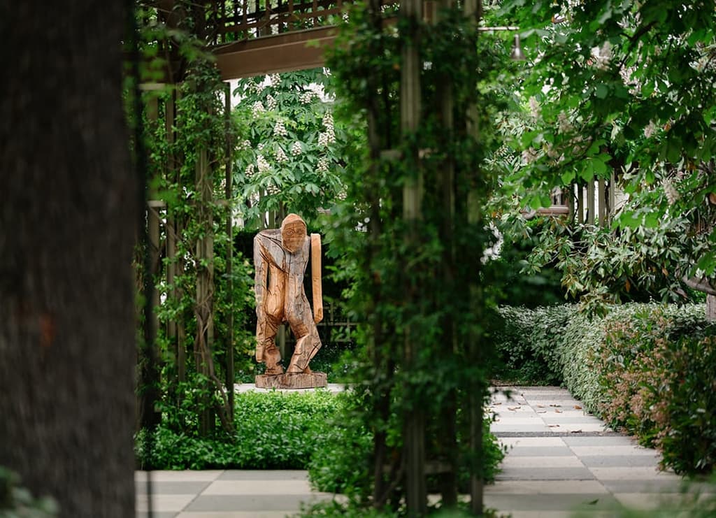 A secret garden in Madrid opens for Thomas Houseago's 'ugly sculptures'