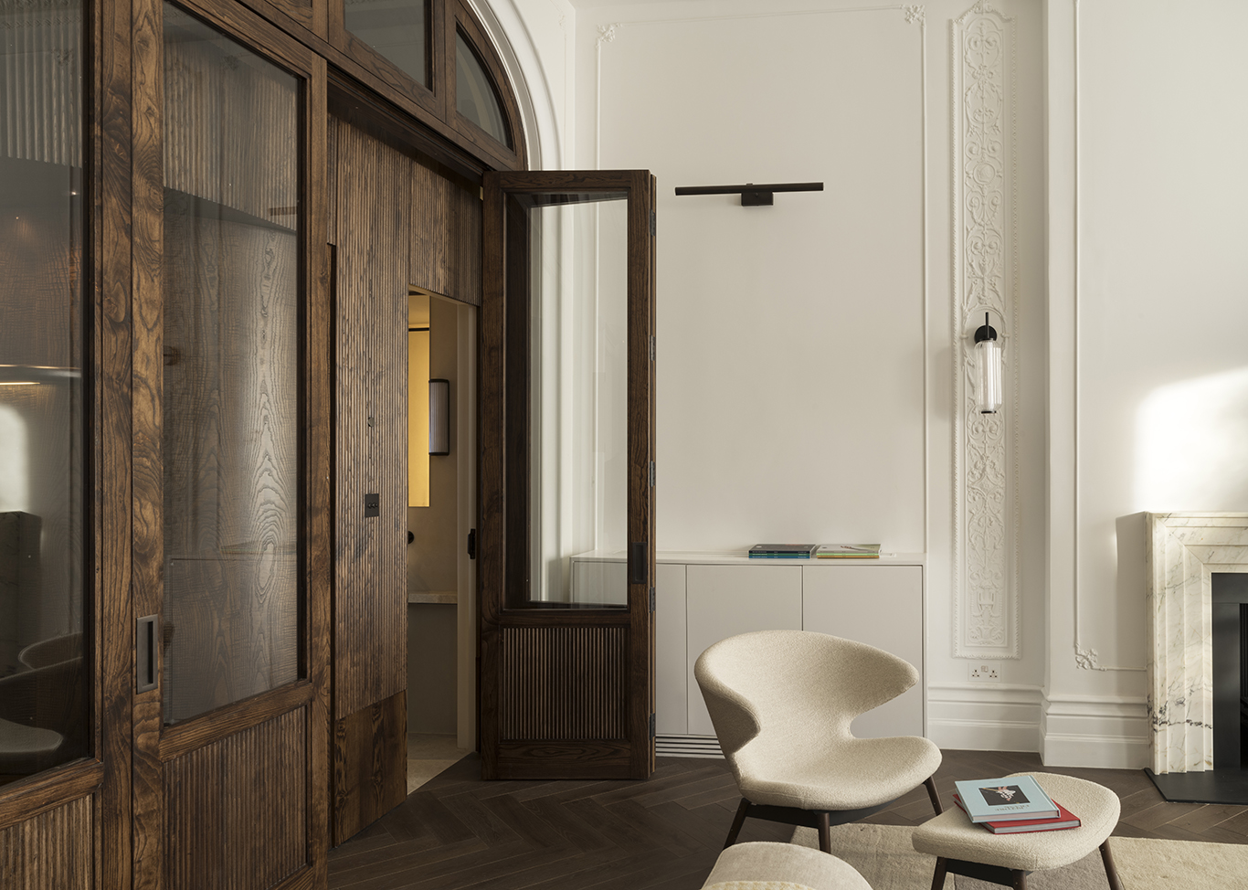 Pod bless this London interior, a domestic version of the office capsule concept