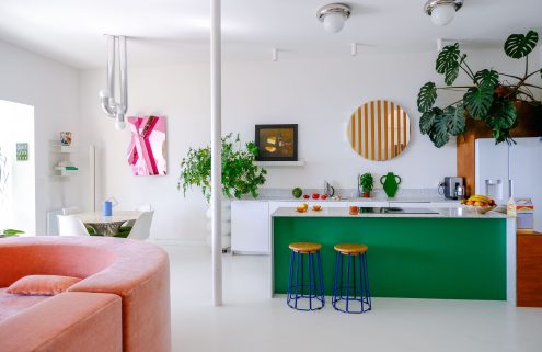 A white-cube reinvention brings this Marseille home bang up to date