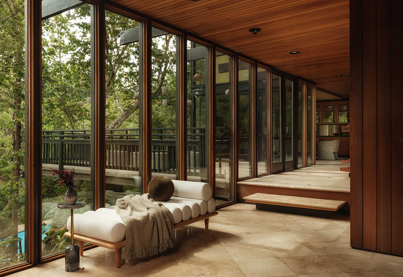 Kristen Wiig is moving on, four months after buying this modernist house in Pasadena