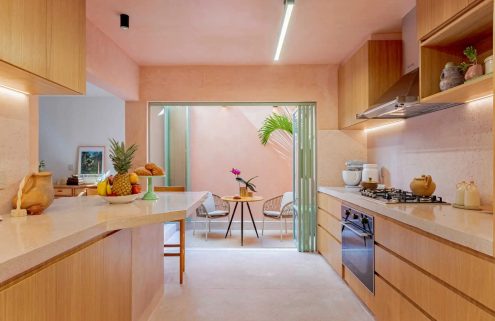Bright and breezy, this family home is steps from Museo Frida Kahlo