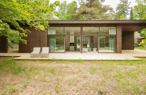Behold this timber holiday house near Denmark’s largest lake