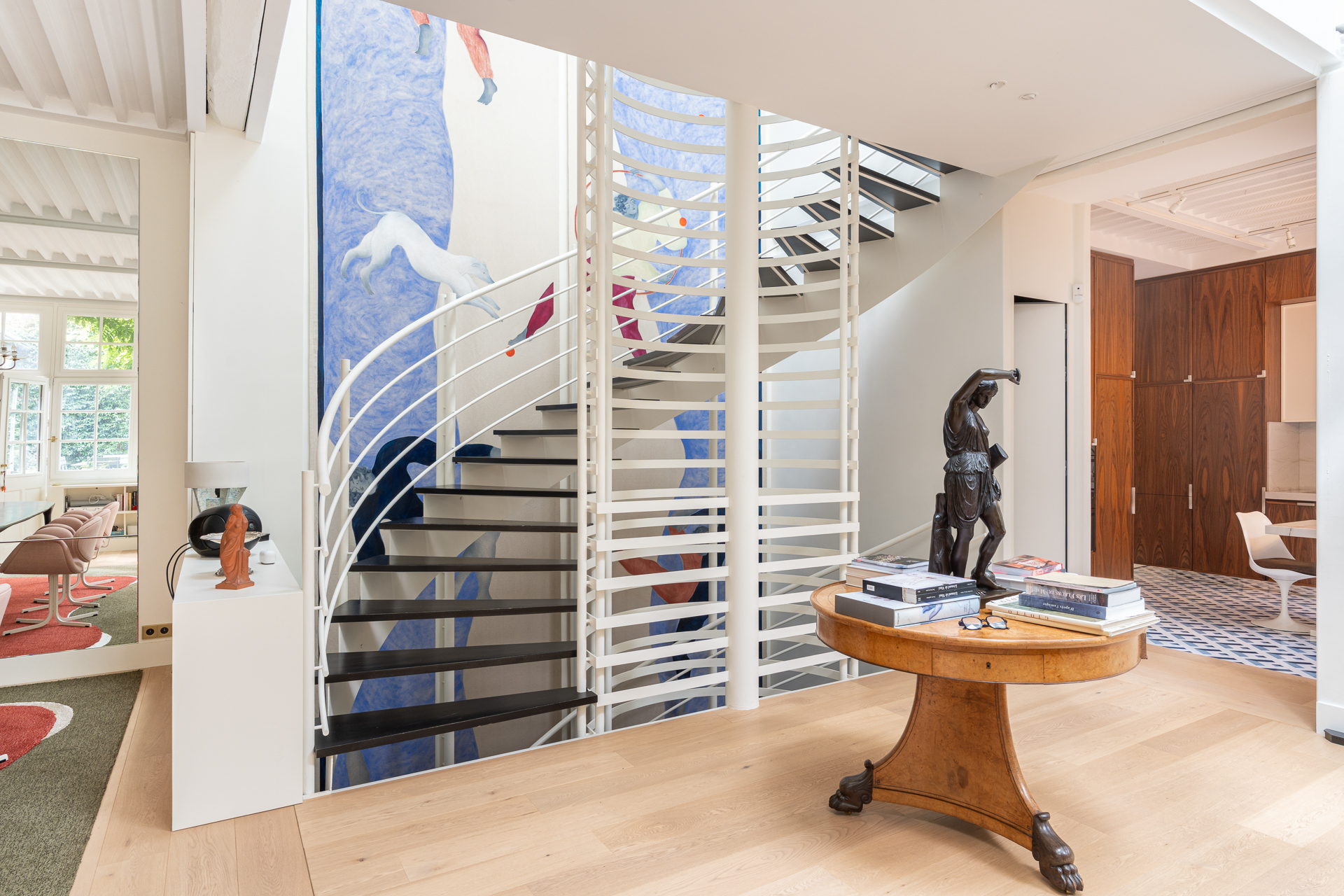 Peek inside a former artist’s house on the Rive Gauche
