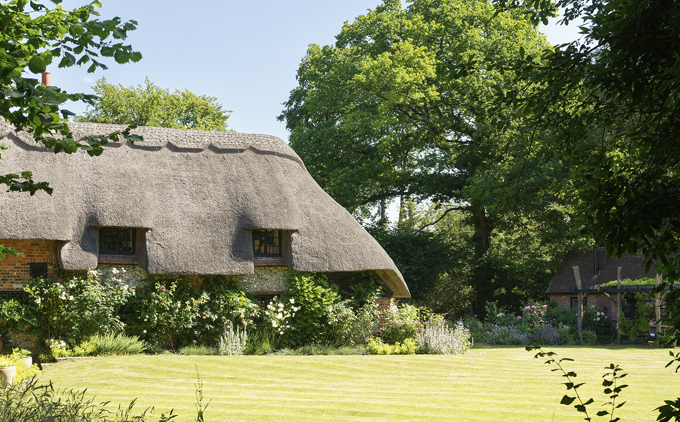 Sienna Miller’s thatched cottage in Buckinghamshire is waiting for a buyer